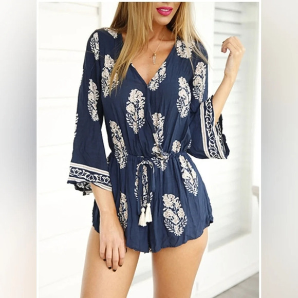 Kimono style mini shorts Romper pattern tie waist size XS Blue Bohemian Boho - Picture 2 of 4